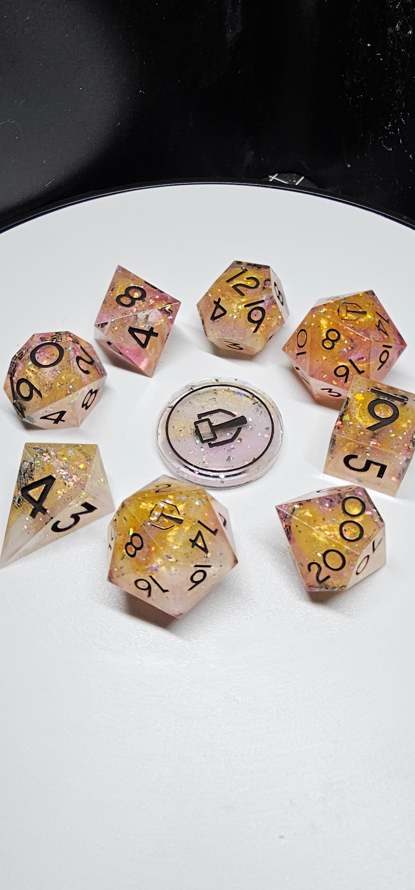 Asari Gold 9-Piece Polyheadral Dice Set